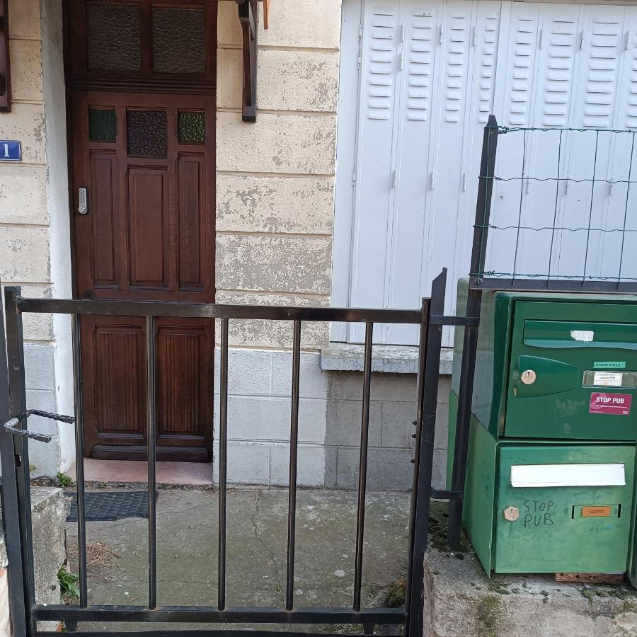 Sous Les Toits Arverne Chamalières Exteriör bild